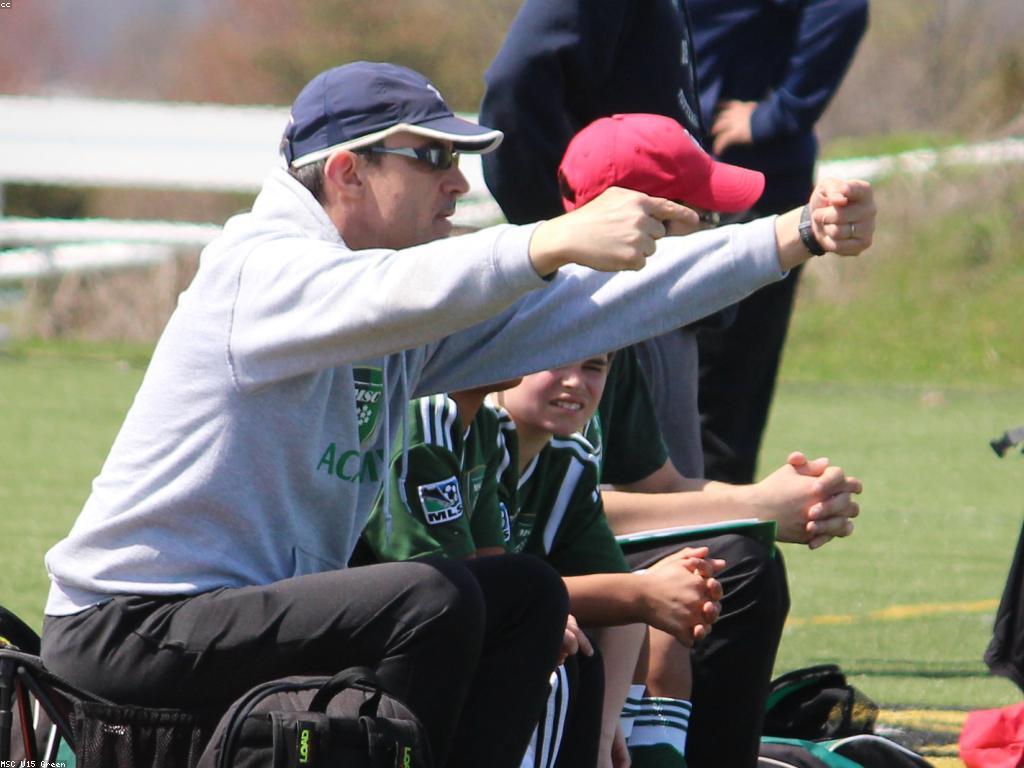 គុណវិបត្តិនិងគុណសម្បត្តិ​នៃការវាយតម្លៃលើហ្គេម