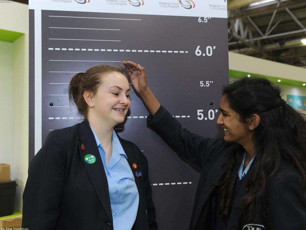 ជំនាញប្រកួតហ្គេម: គន្លឹះសម្រាប់ភាពជោគជ័យ